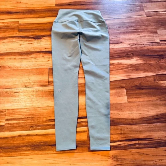 Alo Yoga Airbrush 7/8 High-Waist Leggings Botanical Green Size Medium NWOT - Picture 5 of 8